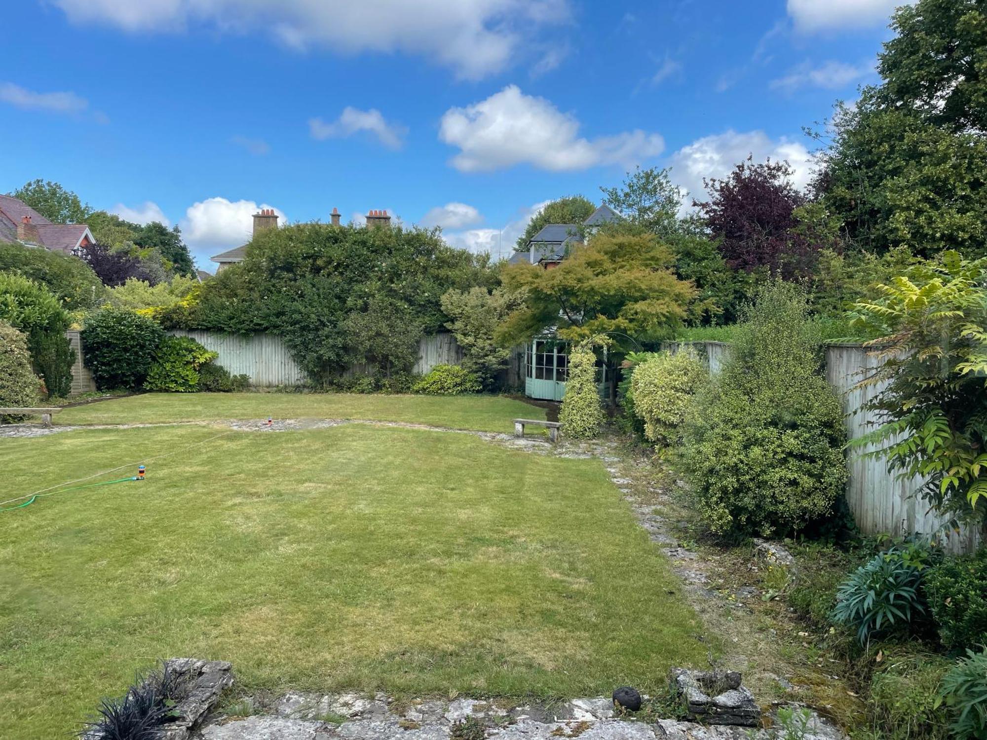 Charming Bournemouth House With Beautiful Spacious Gardens, 5 Min Drive To Beaches, Free Parking For 2-3 Cars Zewnętrze zdjęcie